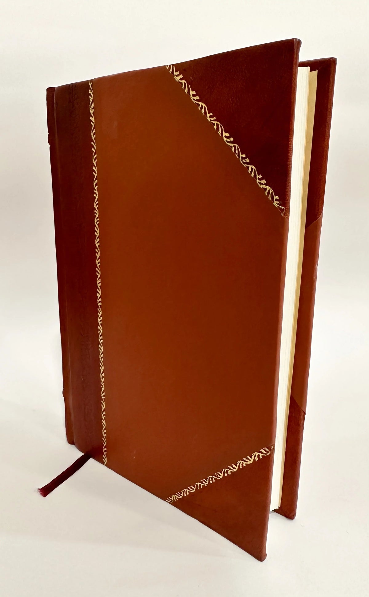Checkerberry / Lucretia S. Mcdonald , Cochrane Publishing Company (1908) (1908) [Leather Bound]