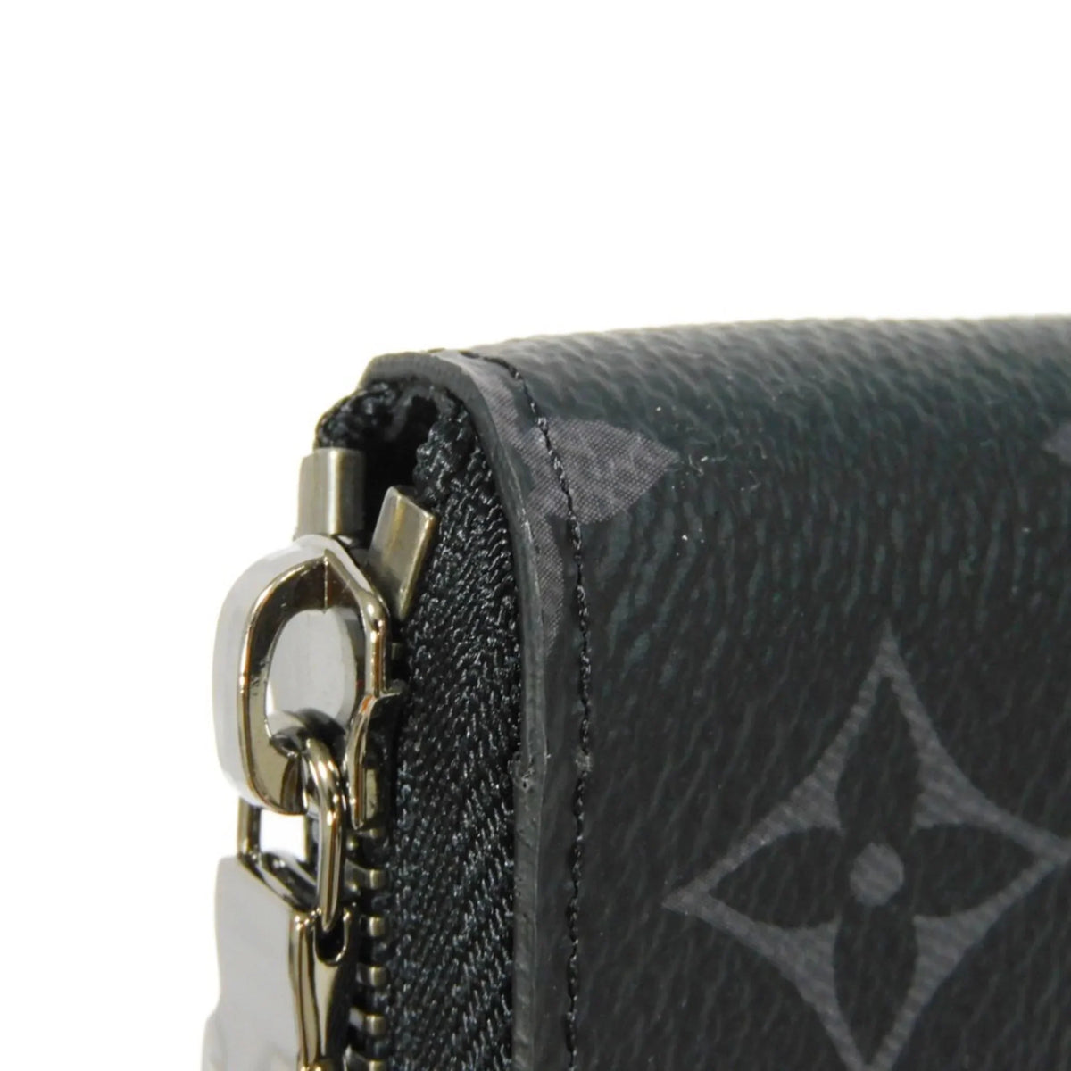 Pre-Owned   Long Wallet Zippy Vertical  Logo Round Zipper Monogram Eclipse Noir M62295 Men's Billfold (Good)