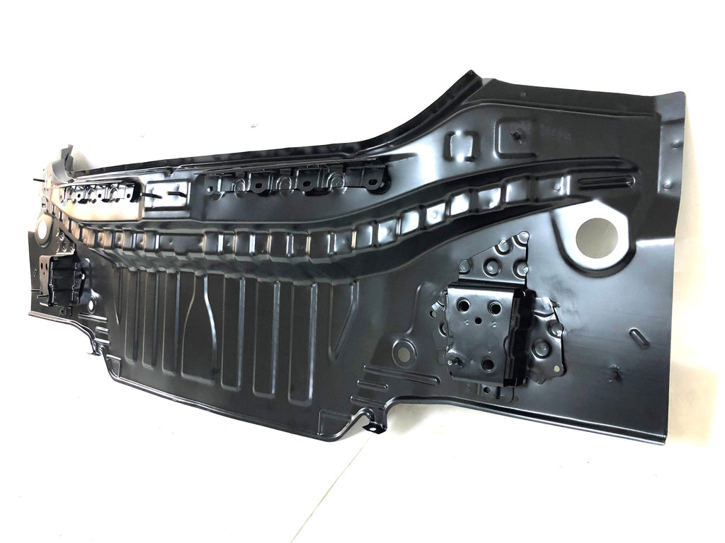 2018 2019 2020 2021 2022 Compatible with Toyota Camry Rear Trunk Body Lower Panel