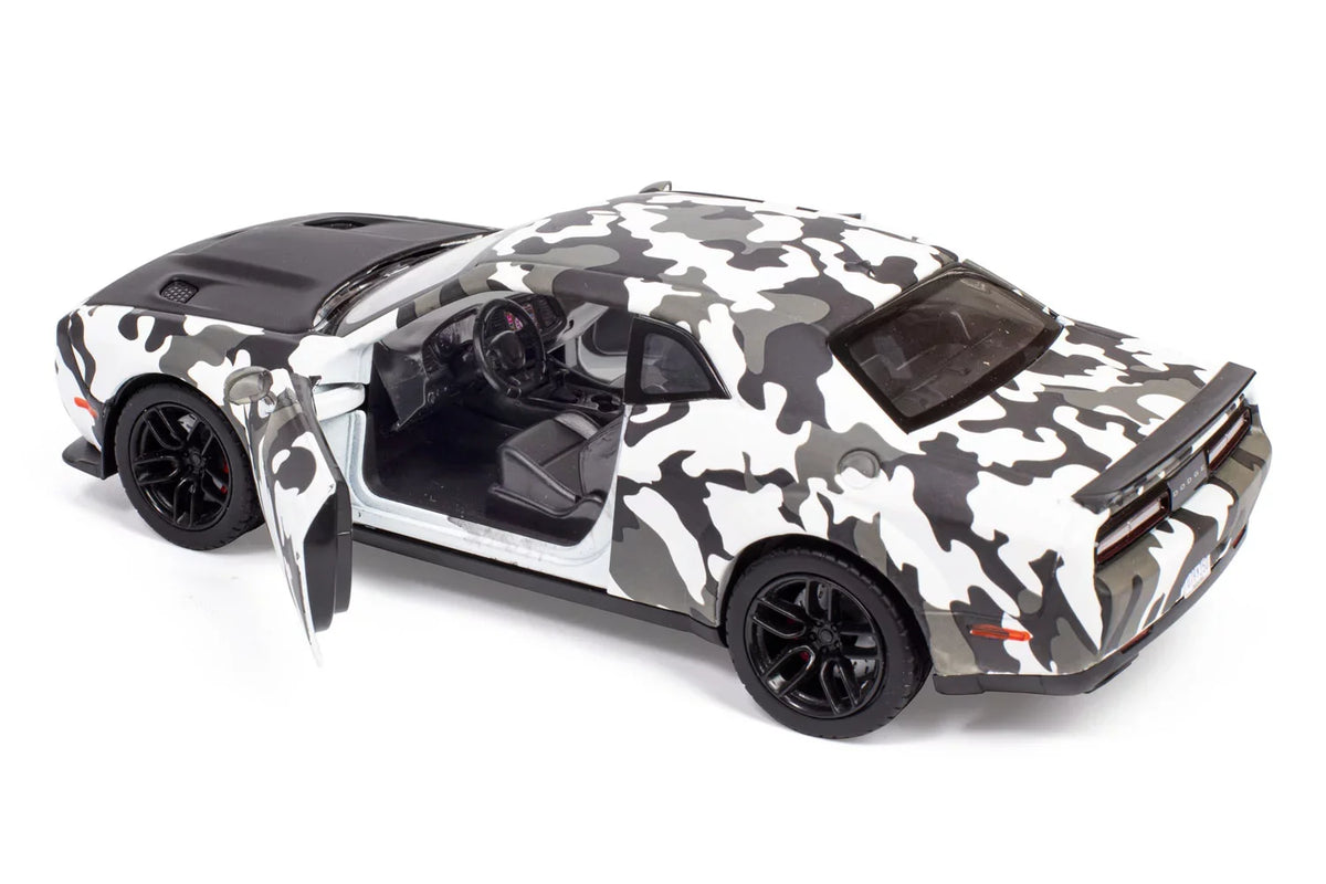 All Star Toys Exclusive 2018 Dodge Challenger  Hellcat Widebody Camouflage 1/24 Diecast Model Car by Motormax 79350 Camo